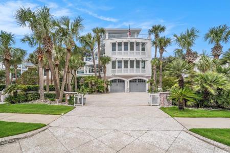 5729 Ocean Blvd. N