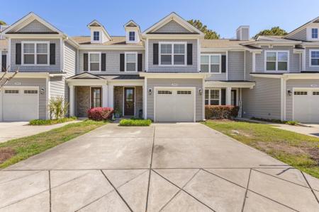 2404 Kings Bay Dr.