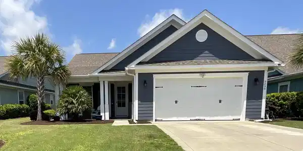 5038 White Iris Dr.