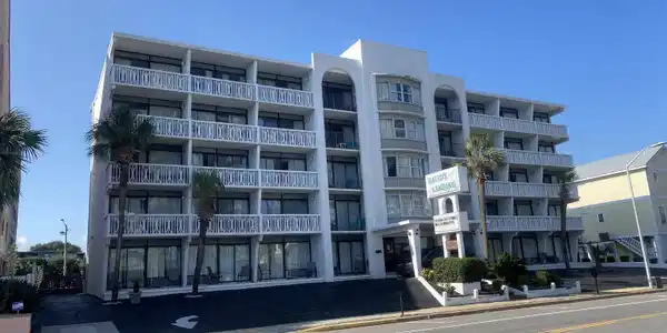 2708 S Ocean Blvd. S
