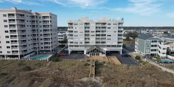5806 N Ocean Blvd.