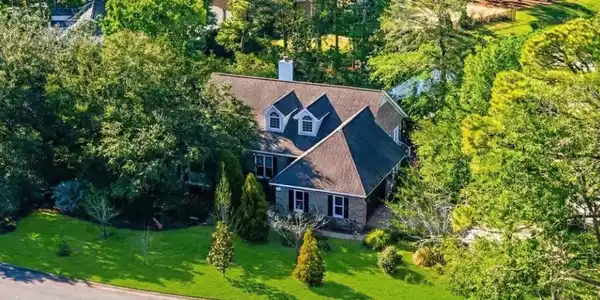 27 Red Tail Hawk Loop