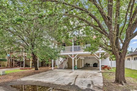 17 South Oak Dr.