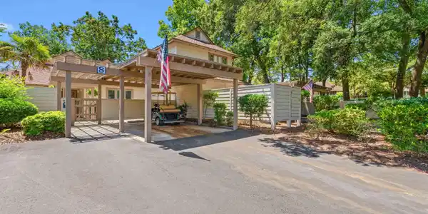 490 Ocean Creek Dr.