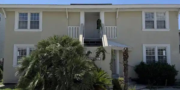 1203 Ocean Blvd. S