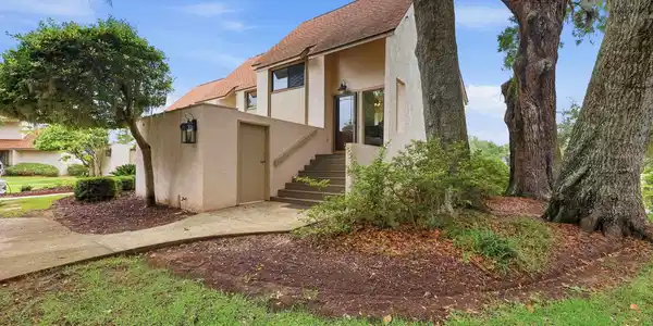 87 Mayrant Bluff Ln.