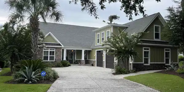 427 Ocean Pointe Ct.