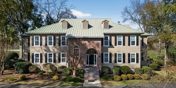 333 Golden Bear Dr.