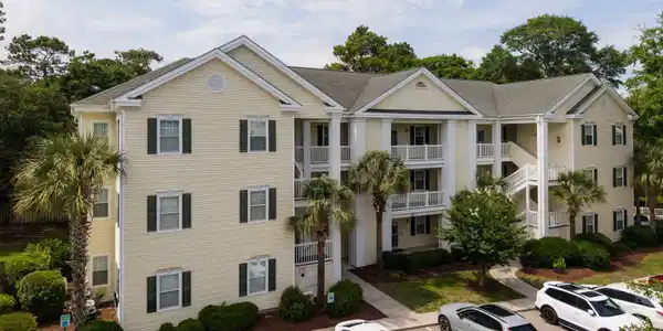 601 Hillside Dr.