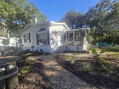 457 E East Bank Dr.