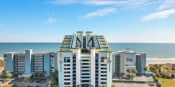 6804 N Ocean Blvd.