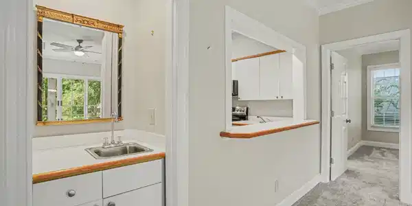 Image 4 Image 4