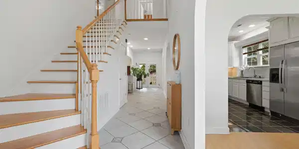Image 4 Image 4