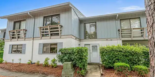 1809 Crooked Pine Dr.