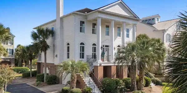 537 S Dunes Dr.