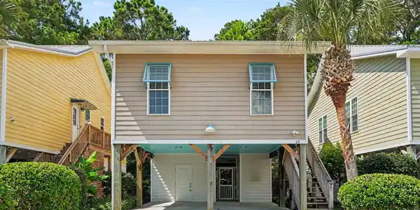 65 Weatherboard Ct.
