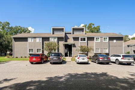 10301 N Kings Highway