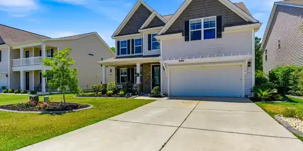 244 Walnut Grove Ct.