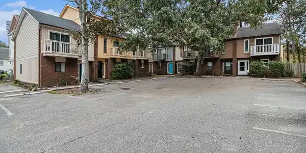 6510 Wildwood Trail