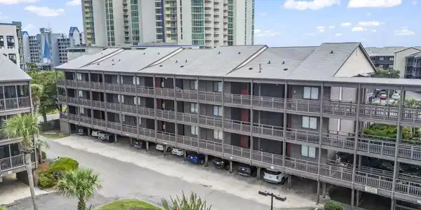 207 N Ocean Blvd.