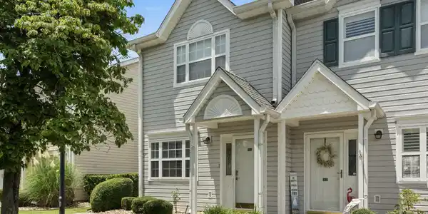 103 Barnwell St.