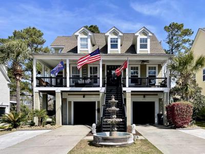 817 Falkirk St.
