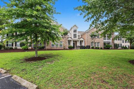 4679 Fringetree Dr.