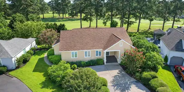 3814 Palmetto Dr.
