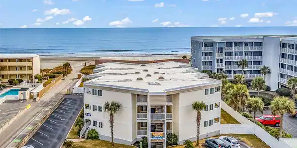 9600 Shore Dr.