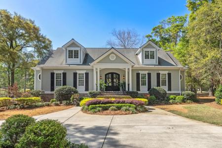 2073 Turnberry Ln.
