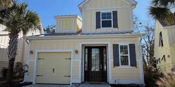 6632 Lagoon Pl.