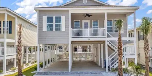 326 46th Ave. N