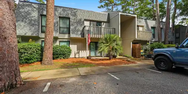77 Salt Marsh Circle