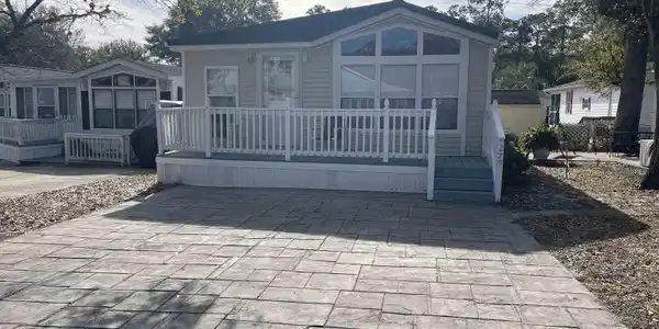 5400 Little River Neck Rd.