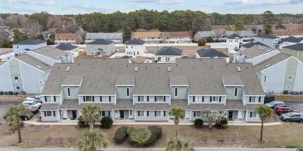 1890 Colony Dr.