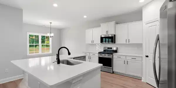 Image 4 Image 4