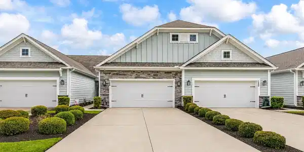 120 Queens Cove Place