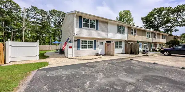 1604 Fawn Vista Dr.