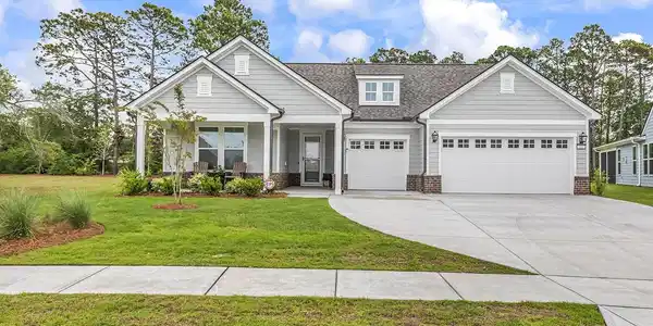 1565 Crested Iris Way