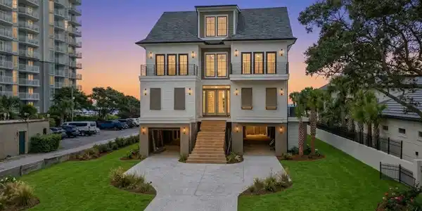 5106 N Ocean Blvd.