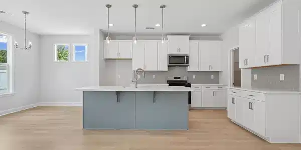 Image 4 Image 4