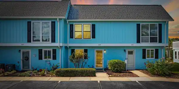 829 Villa Dr.