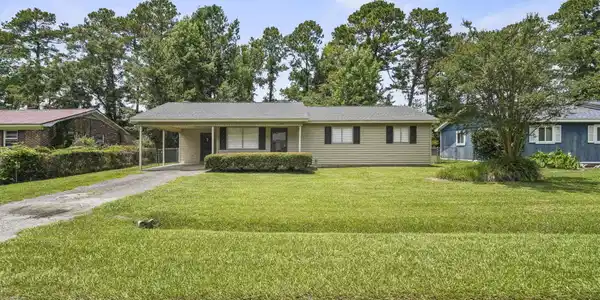5039 Watergate Dr.
