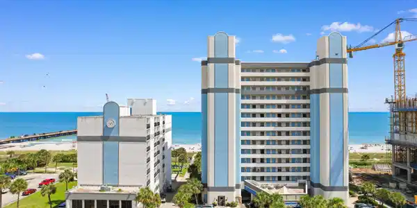 2300 N Ocean Blvd.