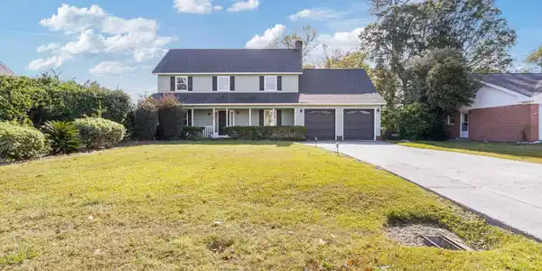 1104 Plantation Dr.