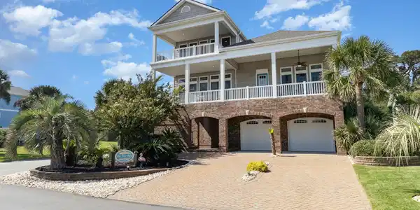 1718 Perrin Dr.