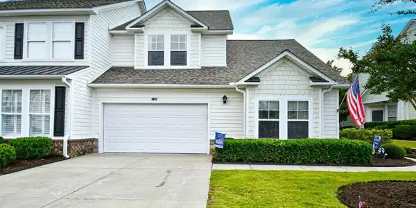 6095 Catalina Dr.