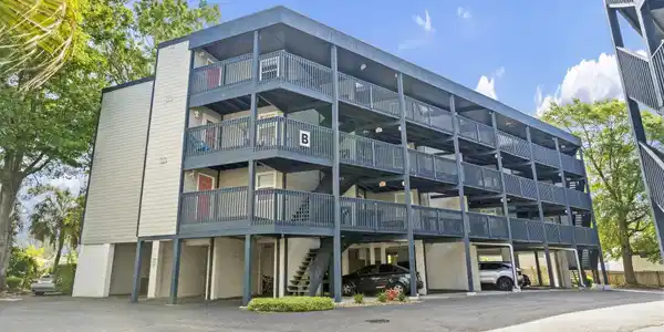 1500 Cenith Dr.