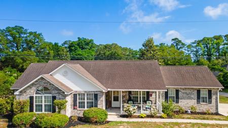 1566 Bessent Ave.