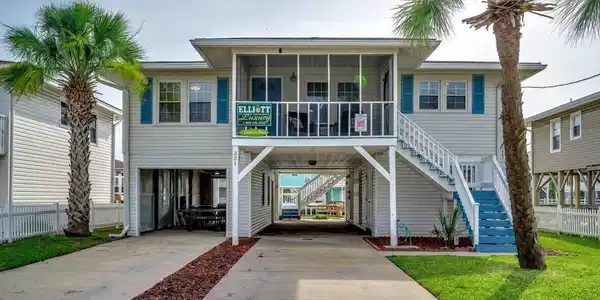 321 53rd Ave. N